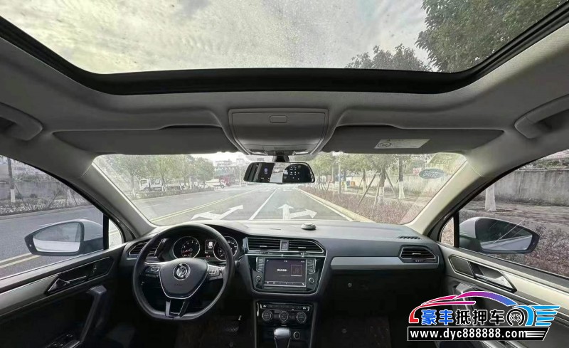 17年大众途观轿车抵押车出售