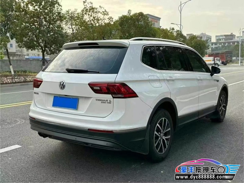 17年大众途观轿车抵押车出售