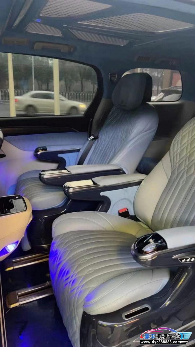 23年别克GL8轿车抵押车出售