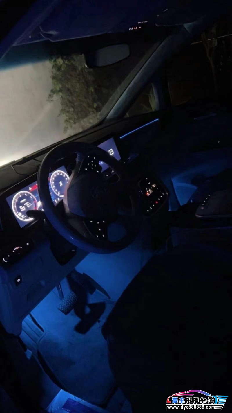 23年别克GL8轿车抵押车出售