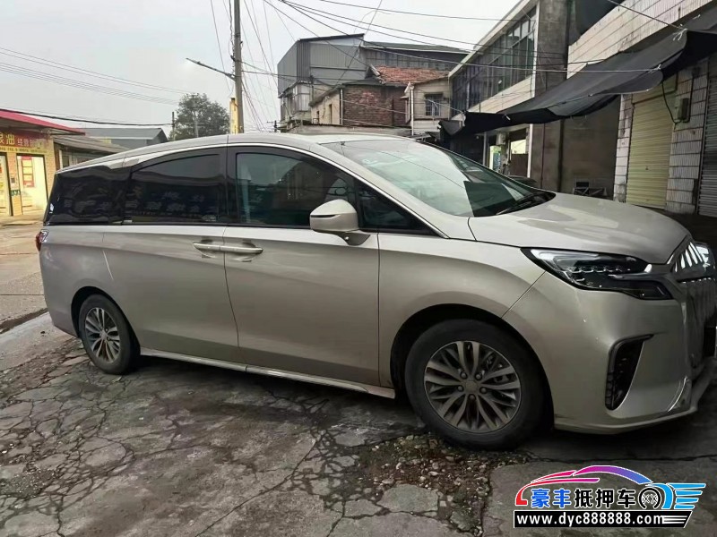 23年别克GL8轿车抵押车出售