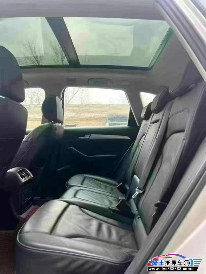 14年奥迪Q5轿车抵押车出售