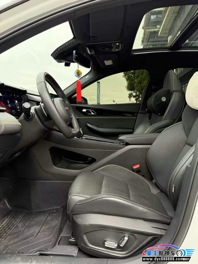 23年领克03轿车抵押车出售