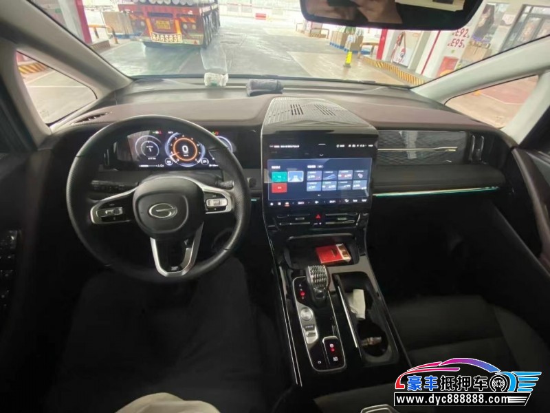 23年传祺M8轿车抵押车出售