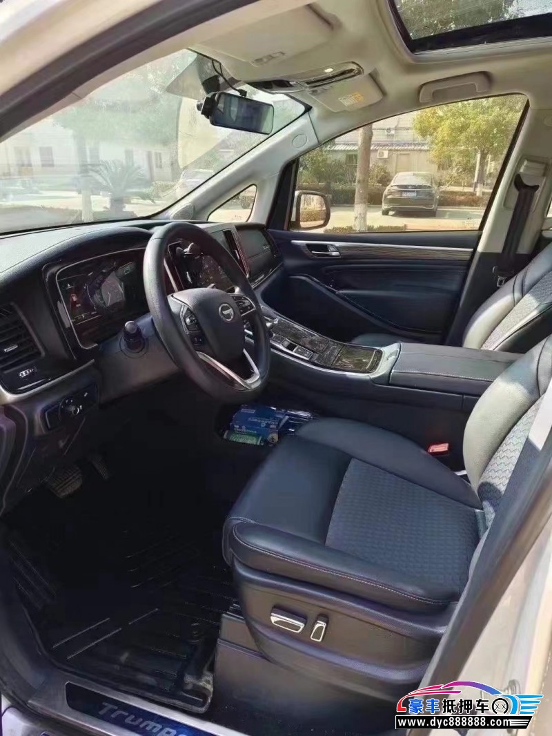 23年传祺M8轿车抵押车出售