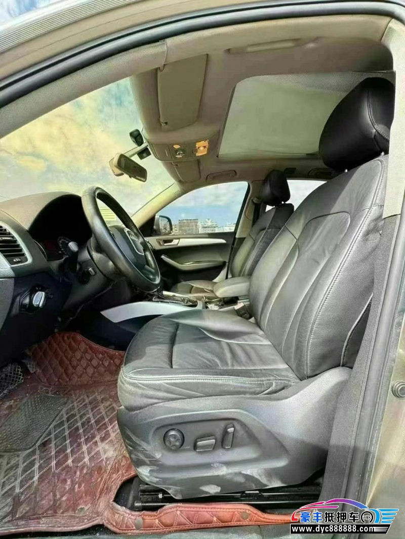 12年奥迪Q5轿车抵押车出售