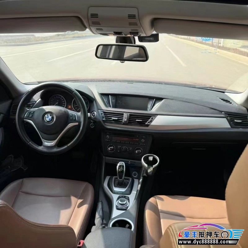 15年宝马X1轿车抵押车出售