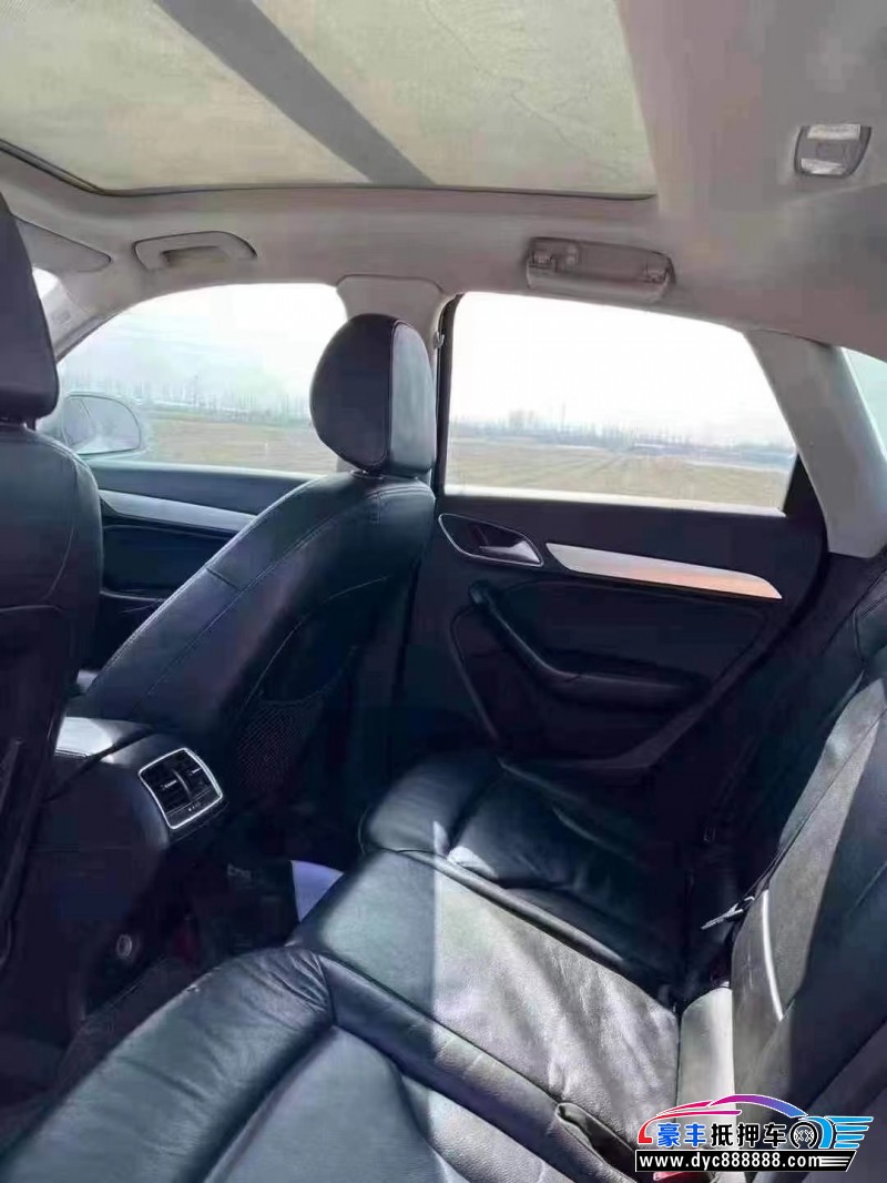 13年奥迪Q3轿车抵押车出售