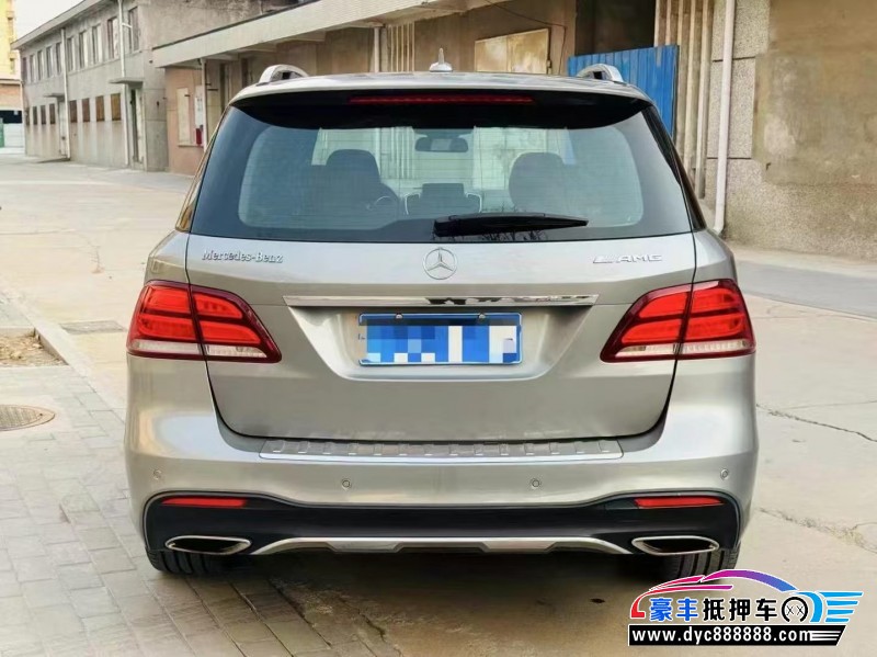 17年奔驰GLE轿车抵押车出售