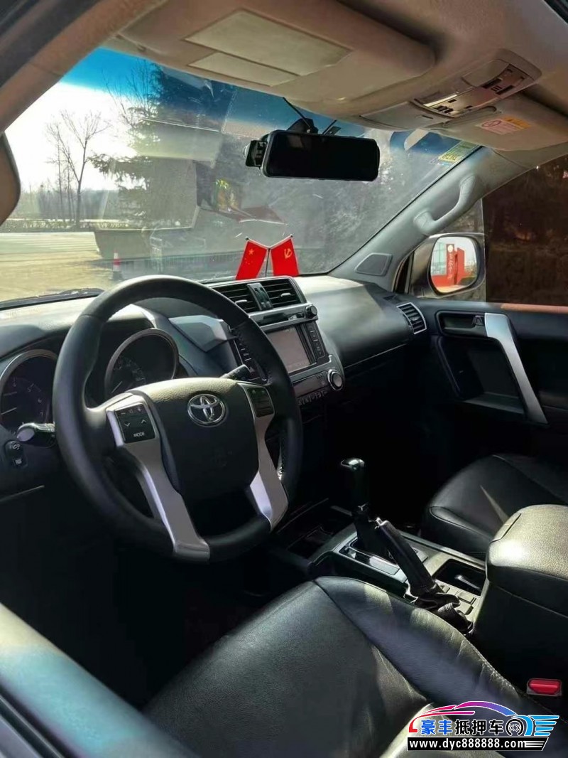 16年丰田普拉多（霸道）轿车抵押车出售