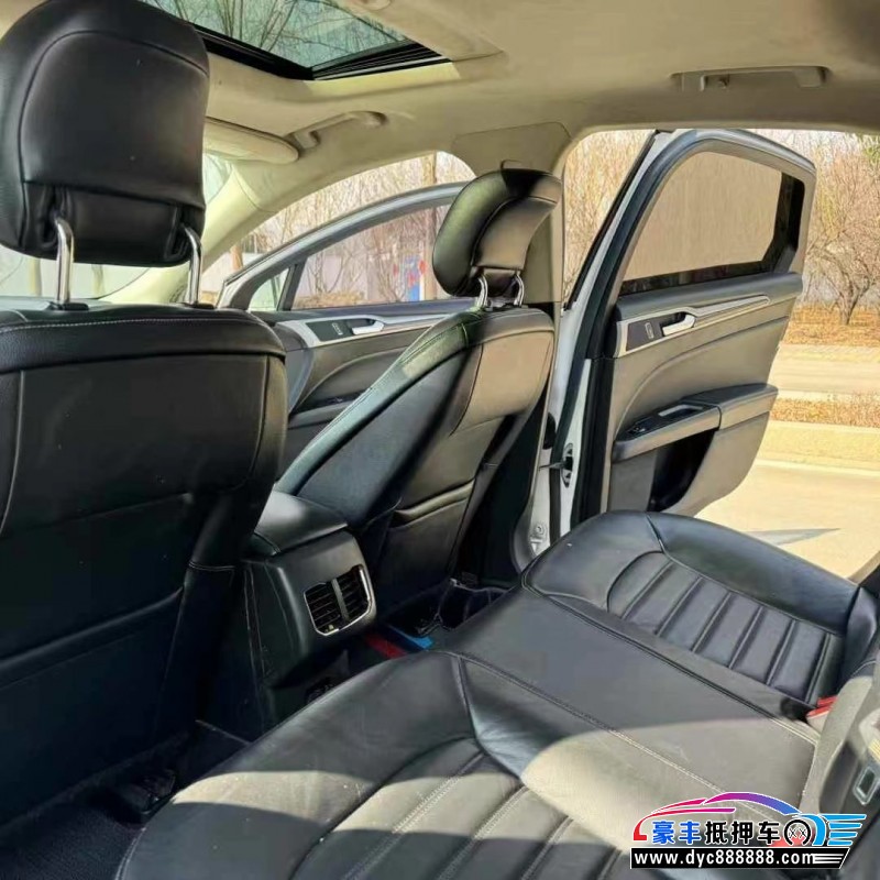 17年福特蒙迪欧轿车抵押车出售