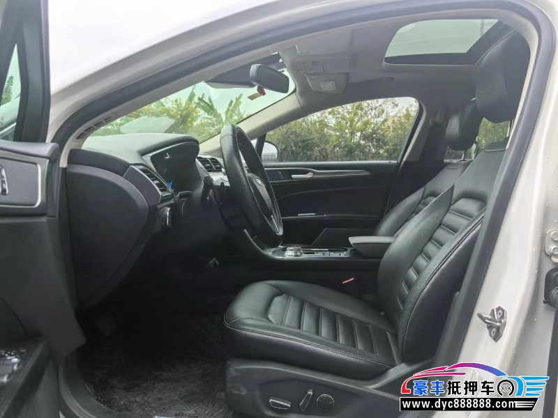 17年福特蒙迪欧轿车抵押车出售