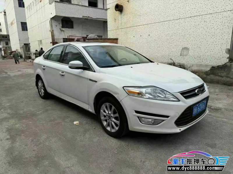 13年福特蒙迪欧轿车抵押车出售