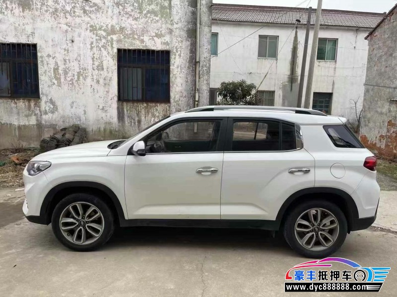 19年现代ix35轿车抵押车出售