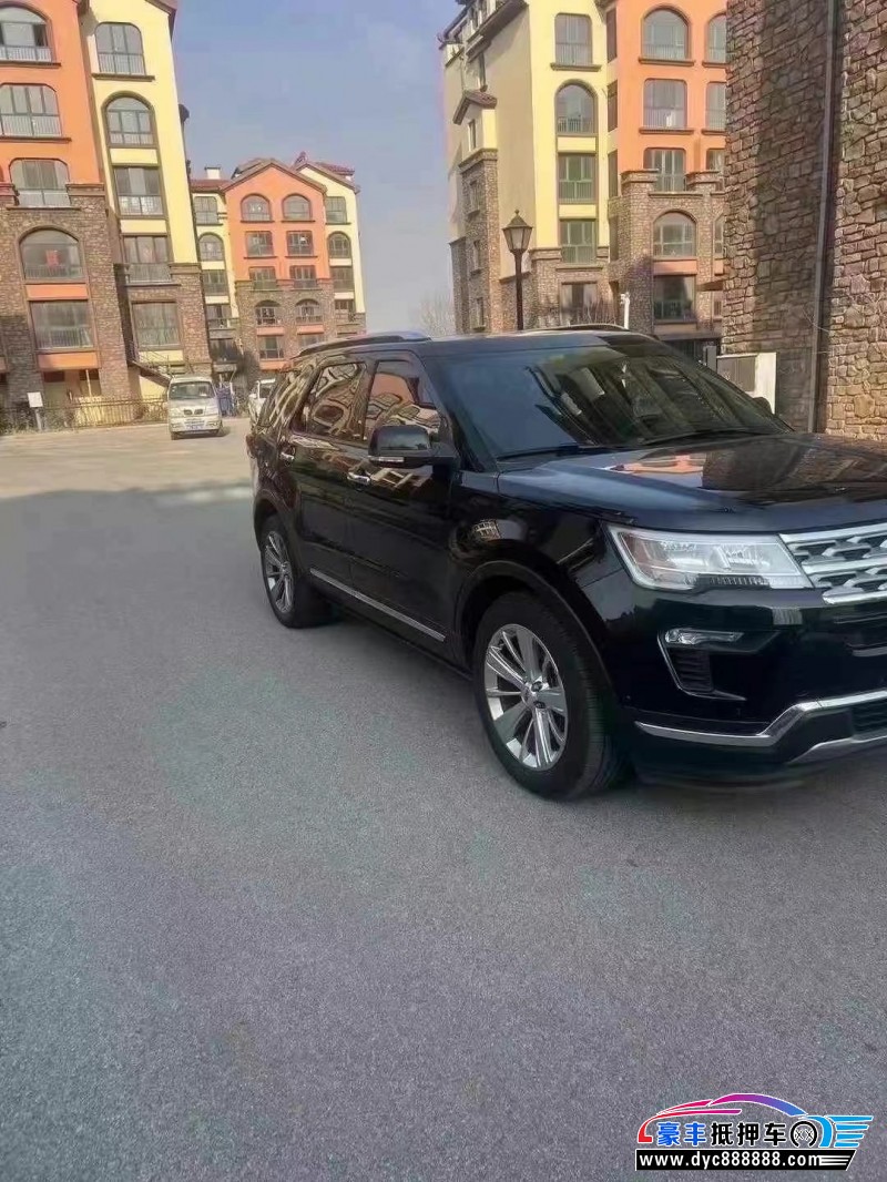 19年福特探险者轿车抵押车出售