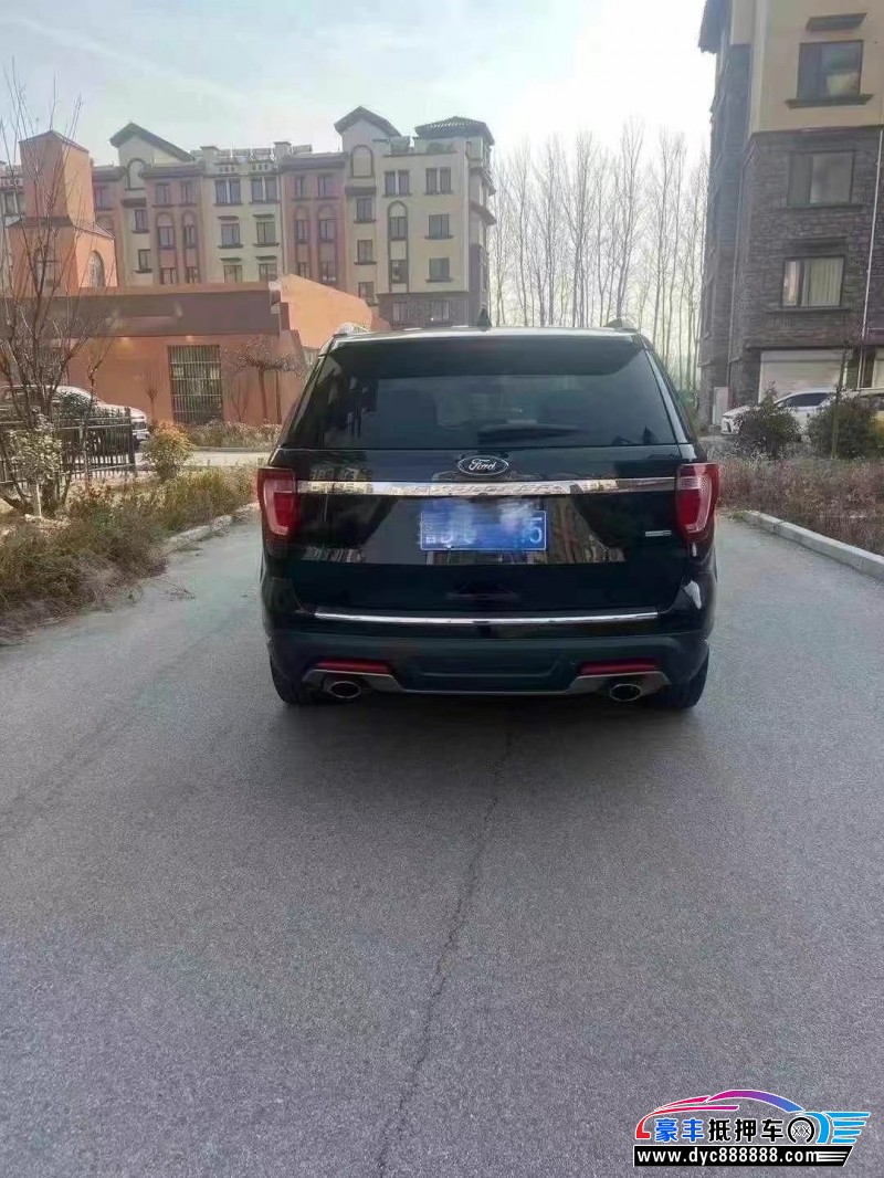 19年福特探险者轿车抵押车出售