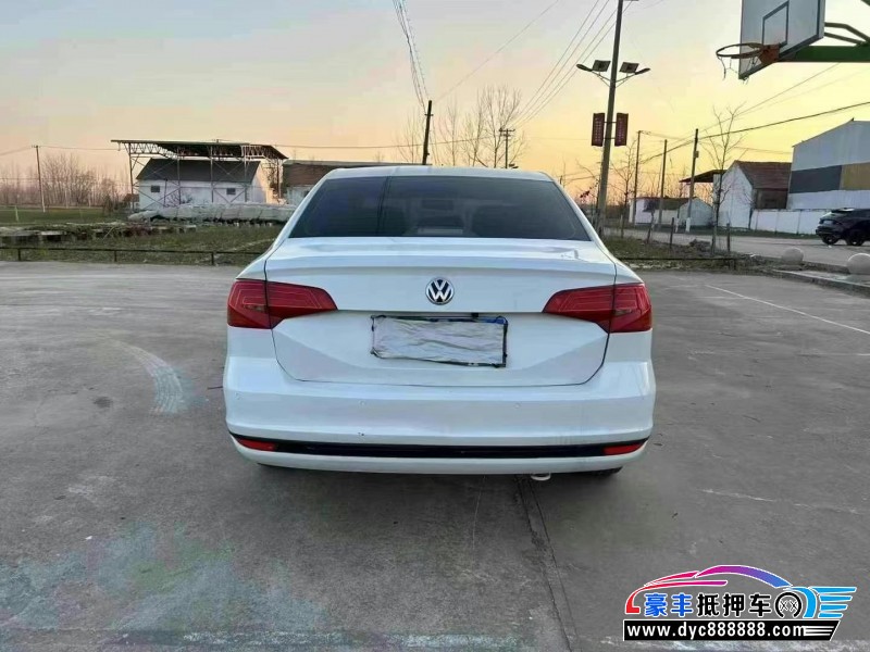 21年大众宝来轿车抵押车出售