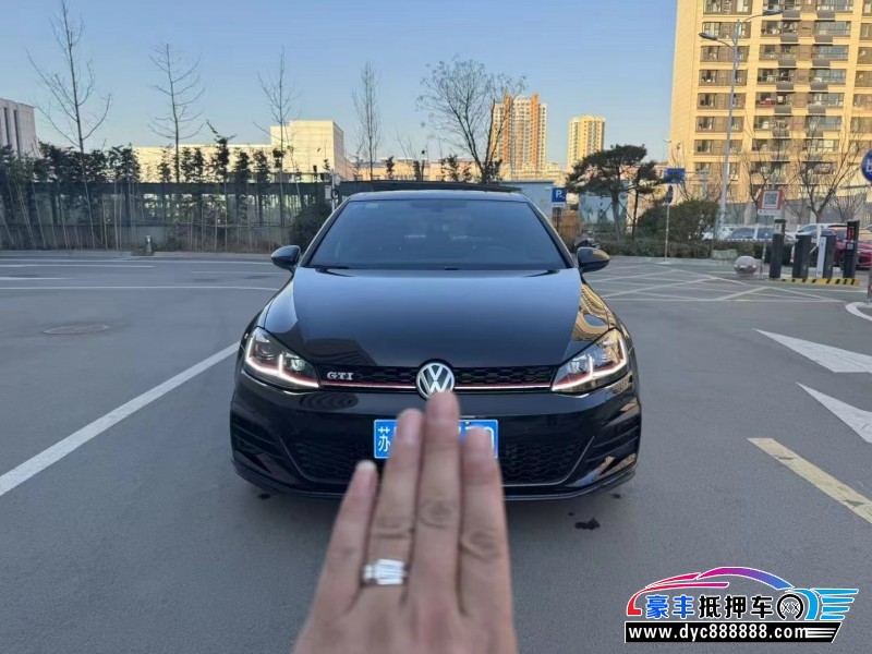 19年大众高尔夫轿车抵押车出售