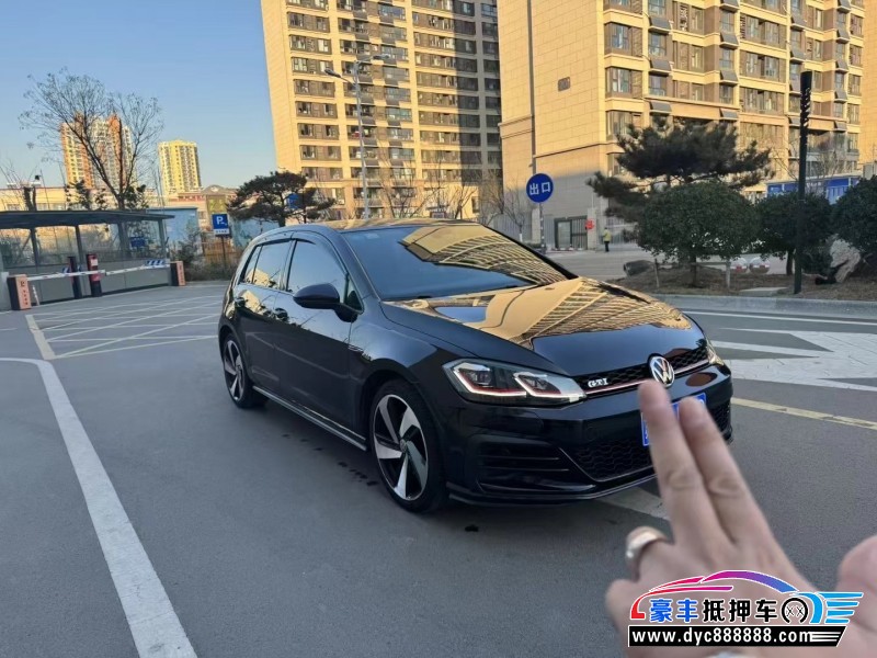 19年大众高尔夫轿车抵押车出售