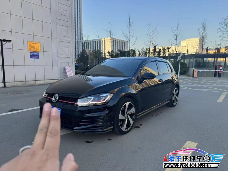 19年大众高尔夫轿车抵押车出售