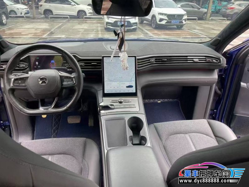 22年蔚来ES6轿车抵押车出售