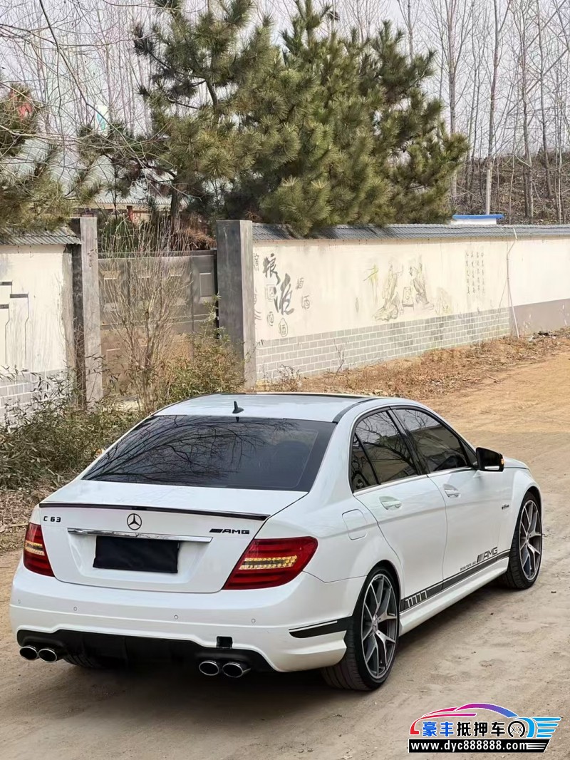 15年奔驰C轿车抵押车出售