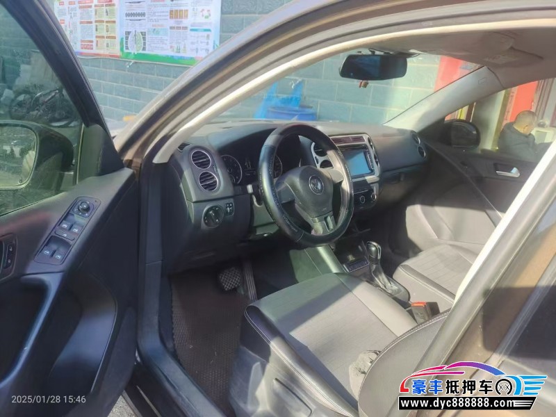 17年大众途观轿车抵押车出售