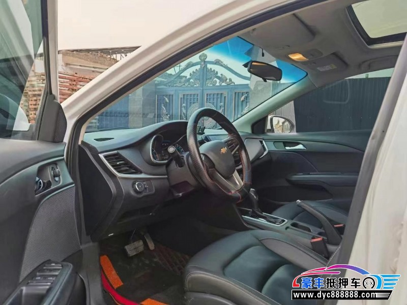 19年雪佛兰科沃兹轿车抵押车出售