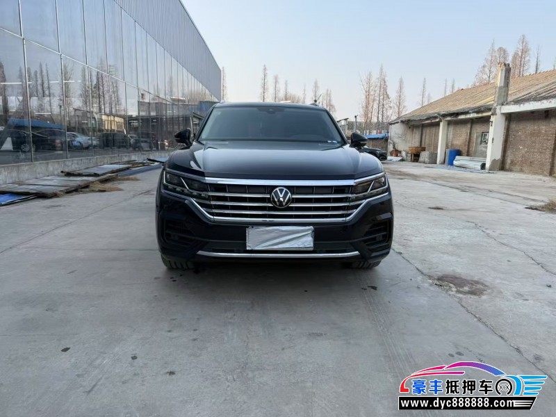 21年大众途锐轿车抵押车出售