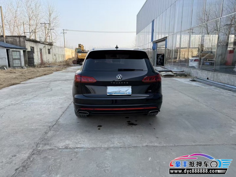 21年大众途锐轿车抵押车出售