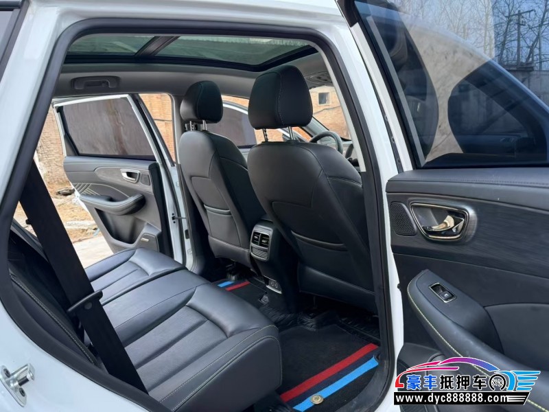 22年荣威RX5轿车抵押车出售