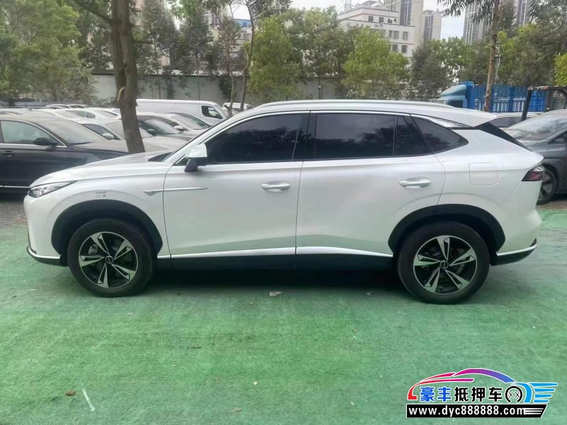 24年荣威RX5轿车抵押车出售