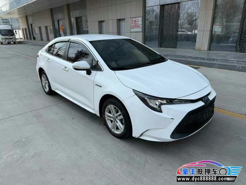 21年丰田雷凌轿车抵押车出售