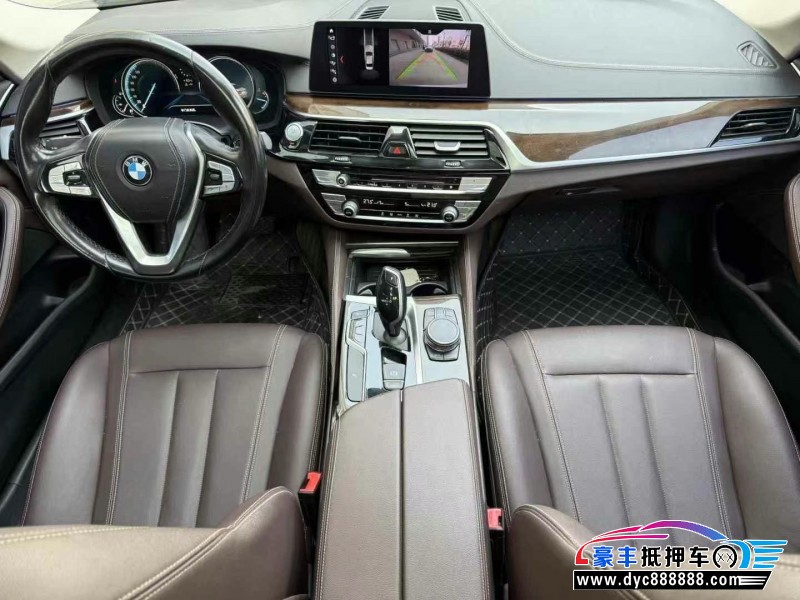 18年宝马5系轿车抵押车出售