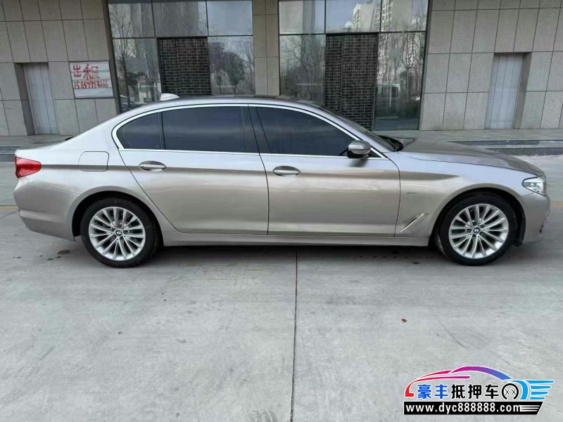 18年宝马5系轿车抵押车出售