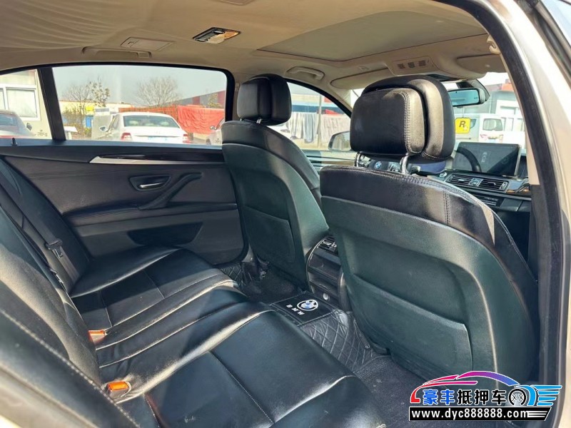 12年宝马5系轿车抵押车出售