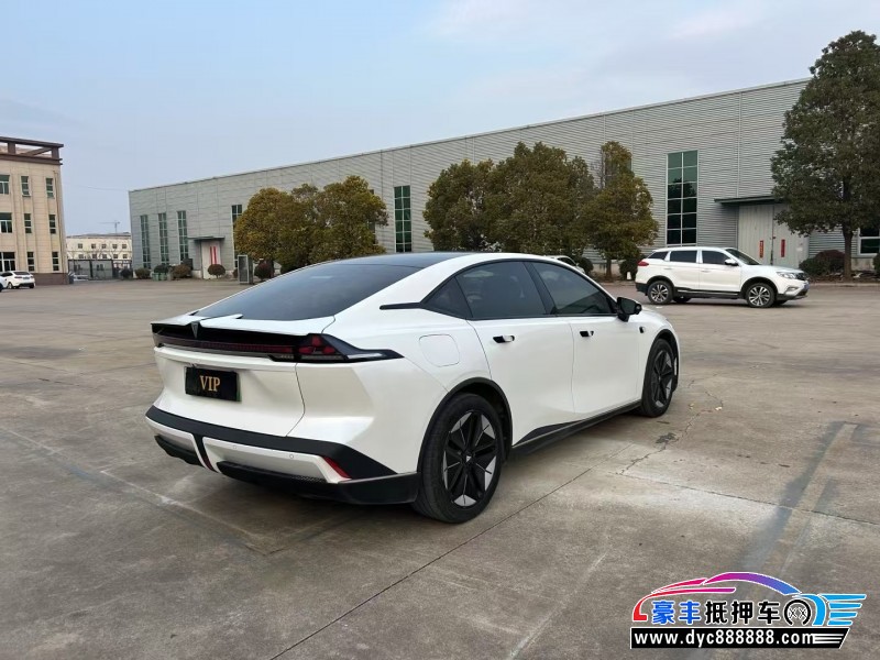 23年长安深蓝SL03轿车抵押车出售