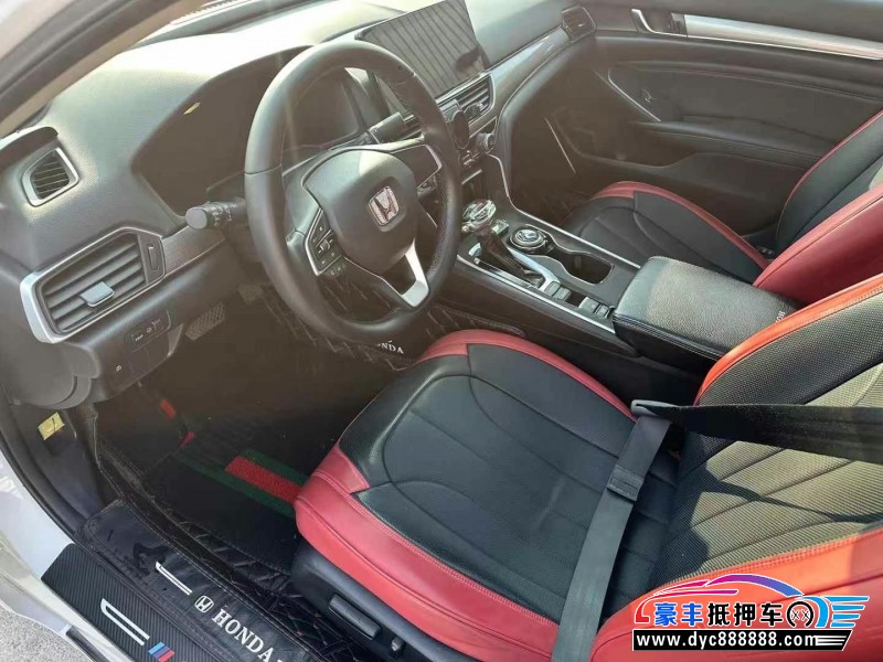 23年本田雅阁轿车抵押车出售