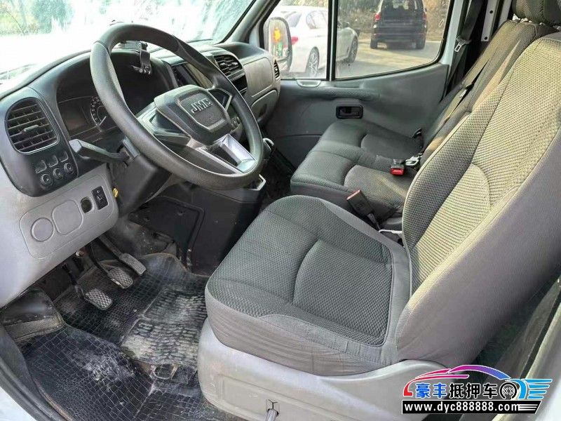 21年江铃特顺轿车抵押车出售