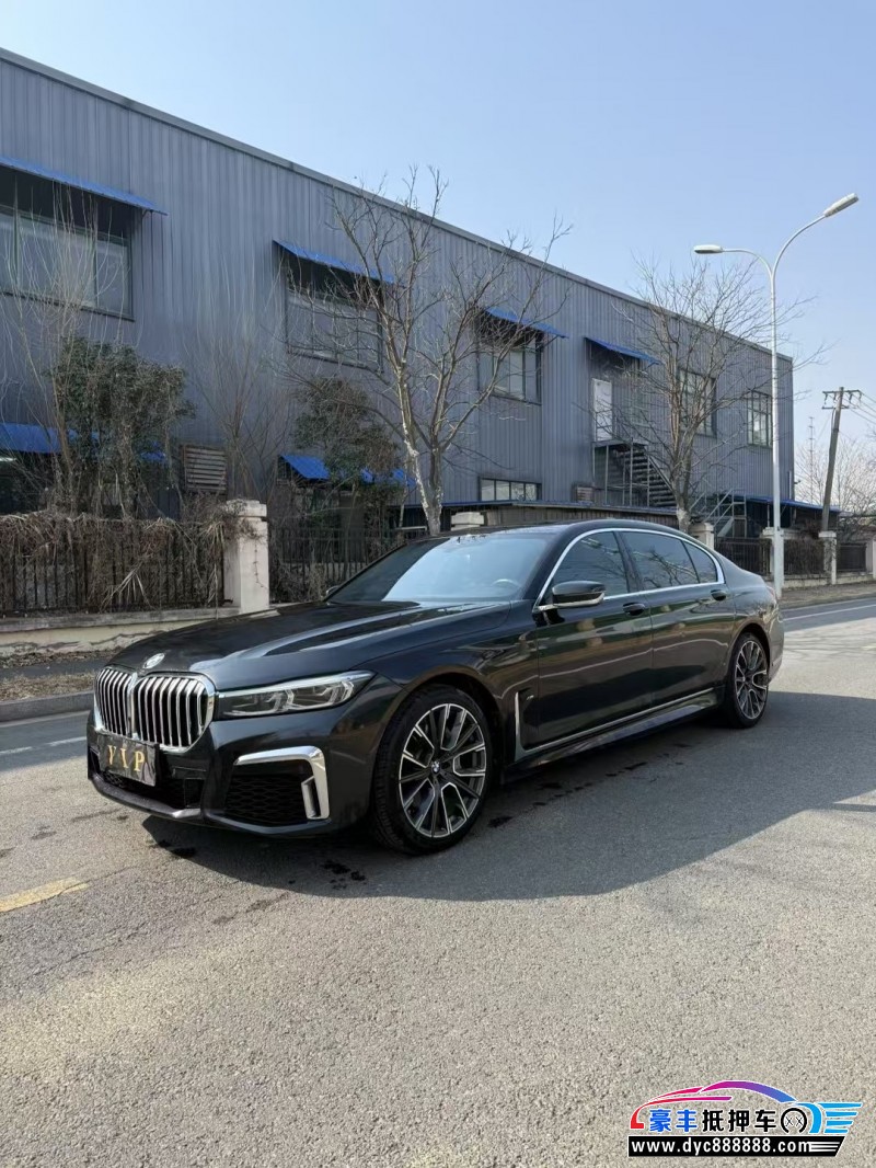 19年宝马7系轿车抵押车出售