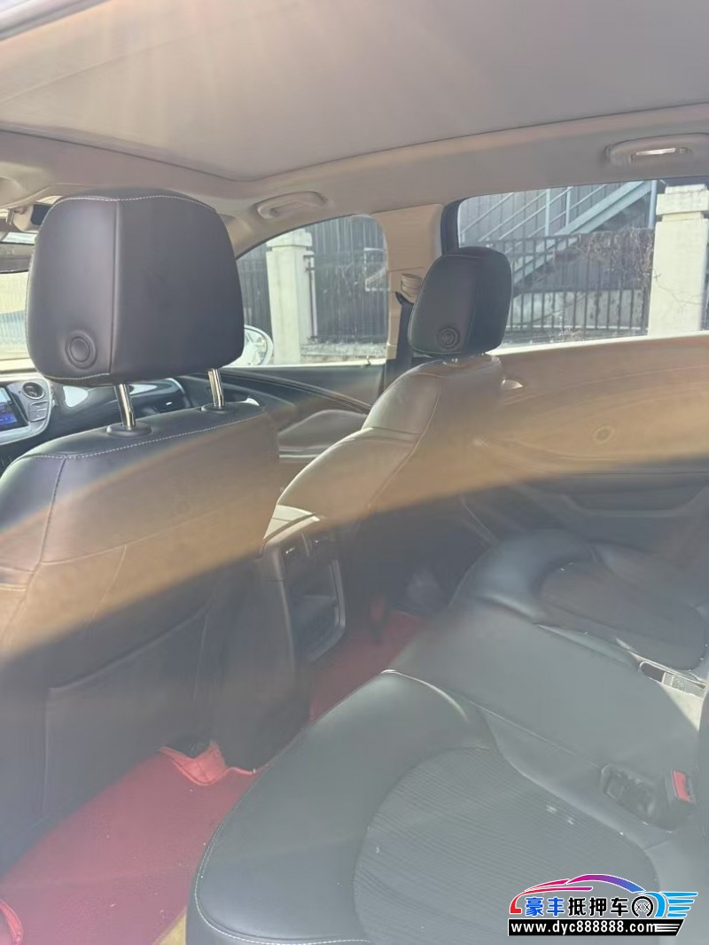 16年别克昂科威轿车抵押车出售