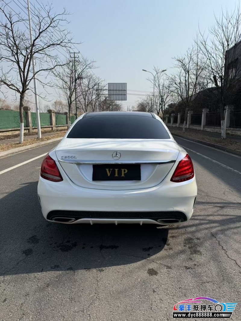 18年奔驰C轿车抵押车出售