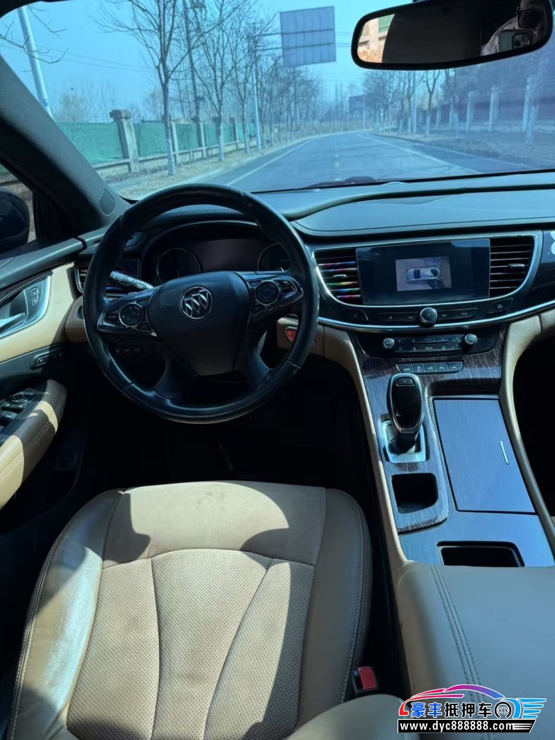 18年别克君越轿车抵押车出售