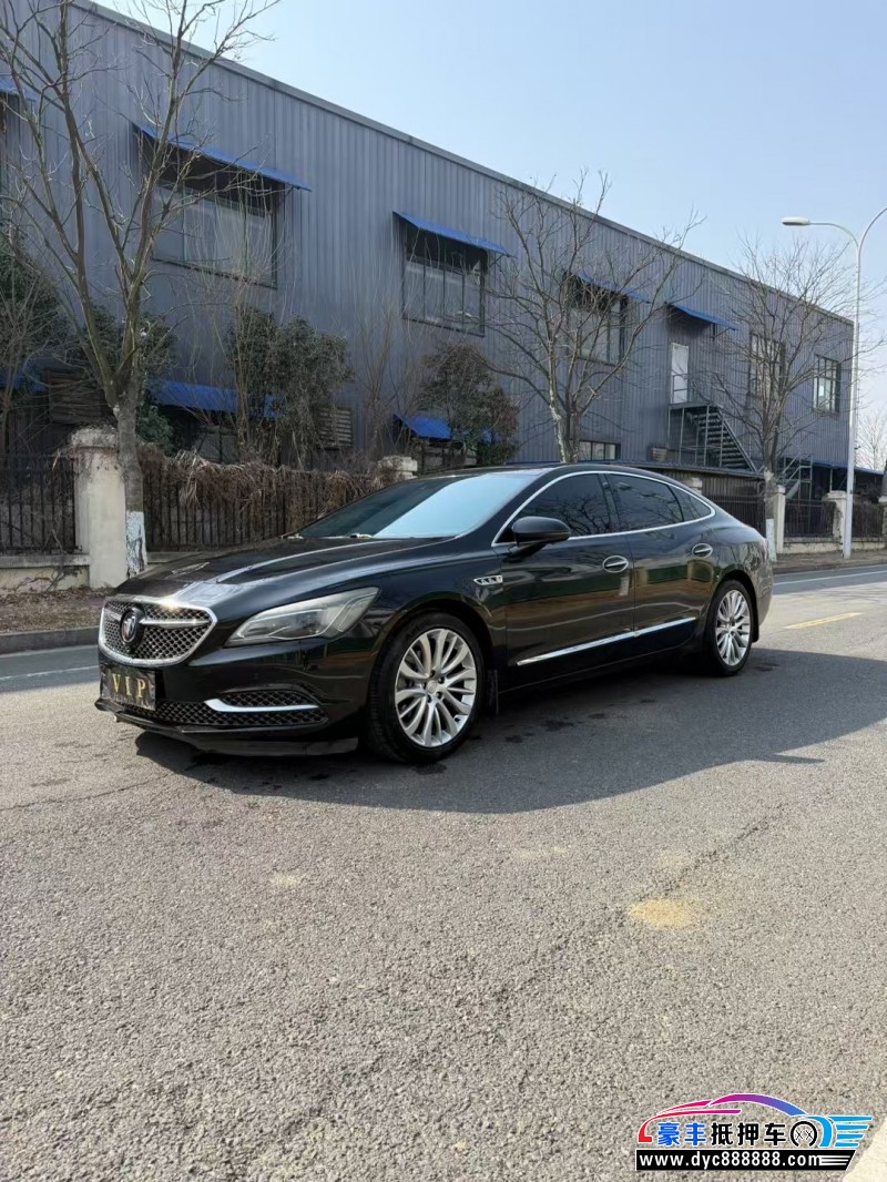 18年别克君越轿车抵押车出售