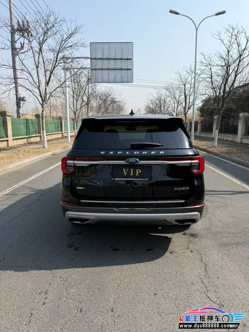 22年福特探险者轿车抵押车出售