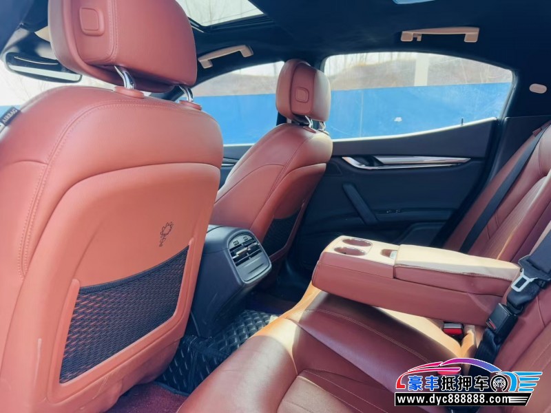 17年玛莎拉蒂Ghibli轿车抵押车出售