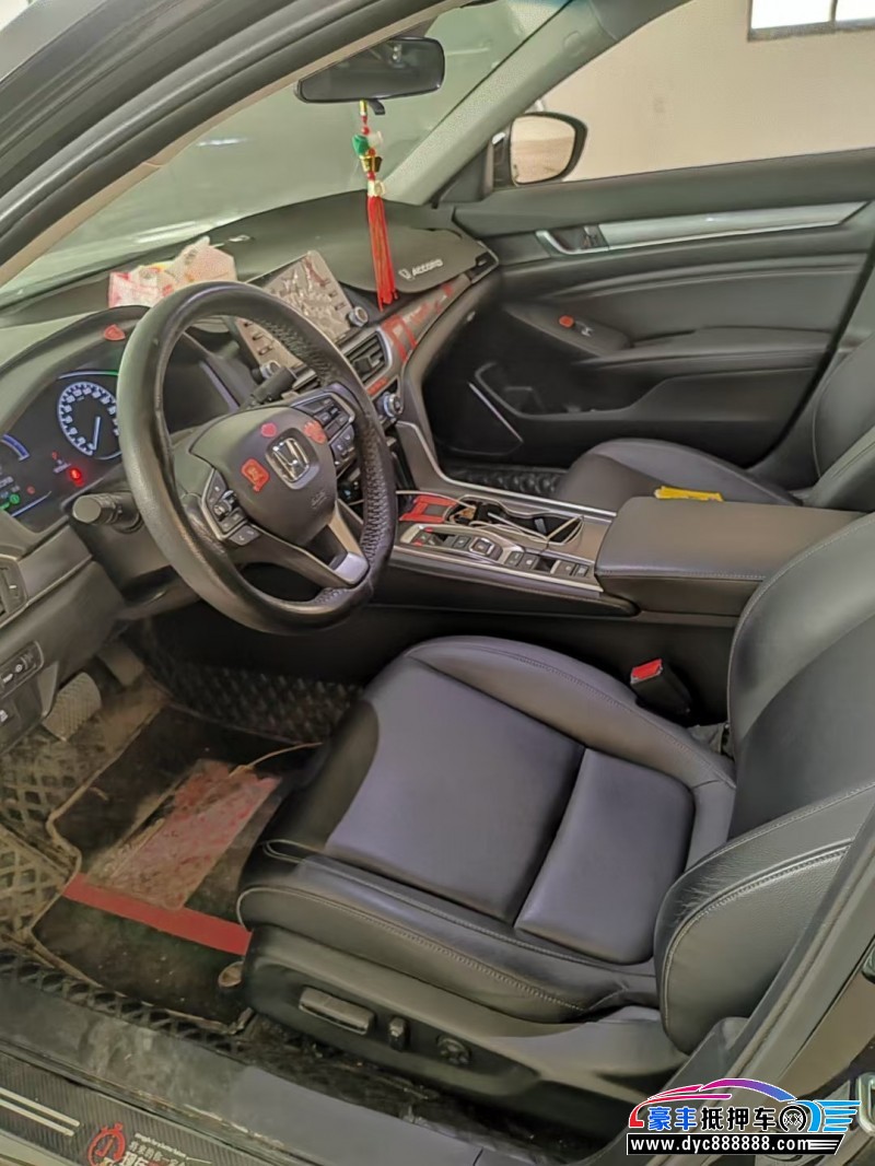 21年本田雅阁轿车抵押车出售