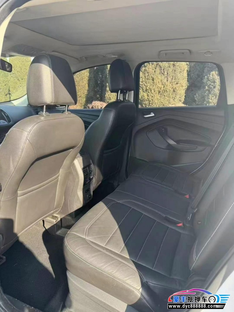 17年福特翼虎轿车抵押车出售