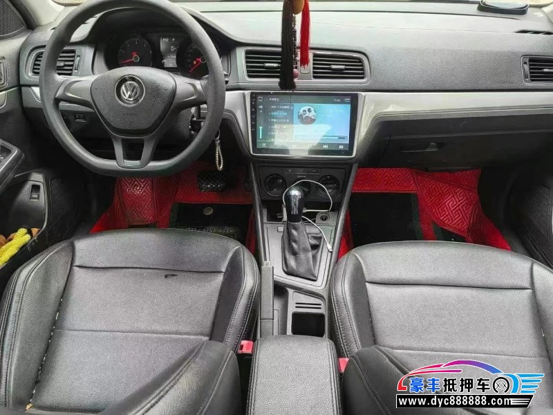 16年大众朗逸轿车抵押车出售