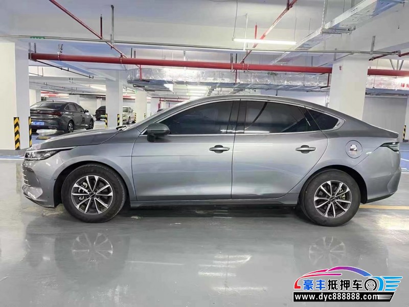 24年比亚迪驱逐舰轿车抵押车出售